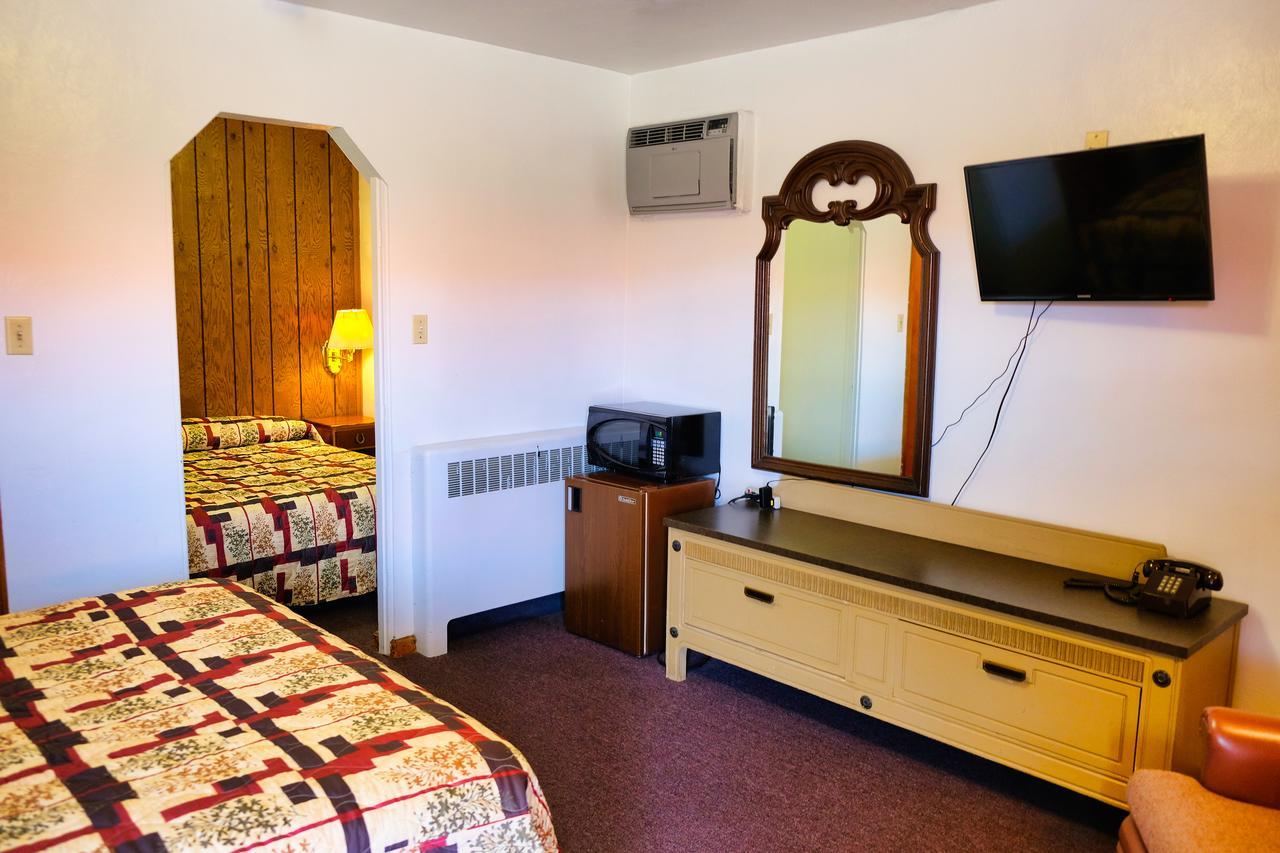 Stagecoach Motel Colorado Springs Esterno foto